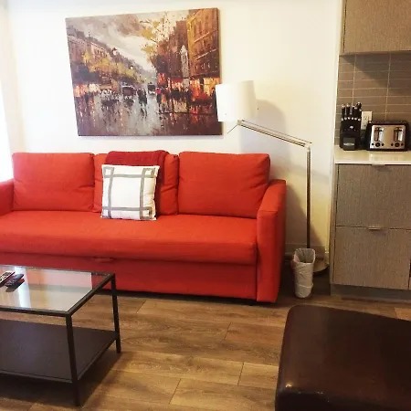 Pelican Suite At Harbour Plaza